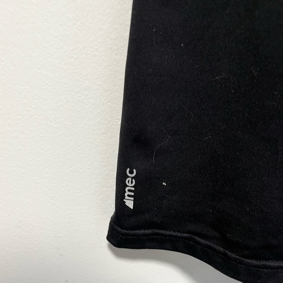 MEC Black Flared Stretch Pants Women’s L | Made in Canada - Picture 11 of 11